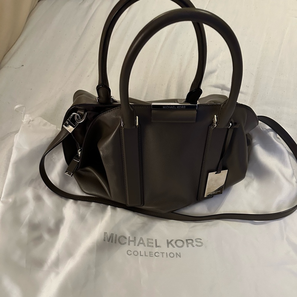 Michael Kors Lexi Large Satchel-Elephant color